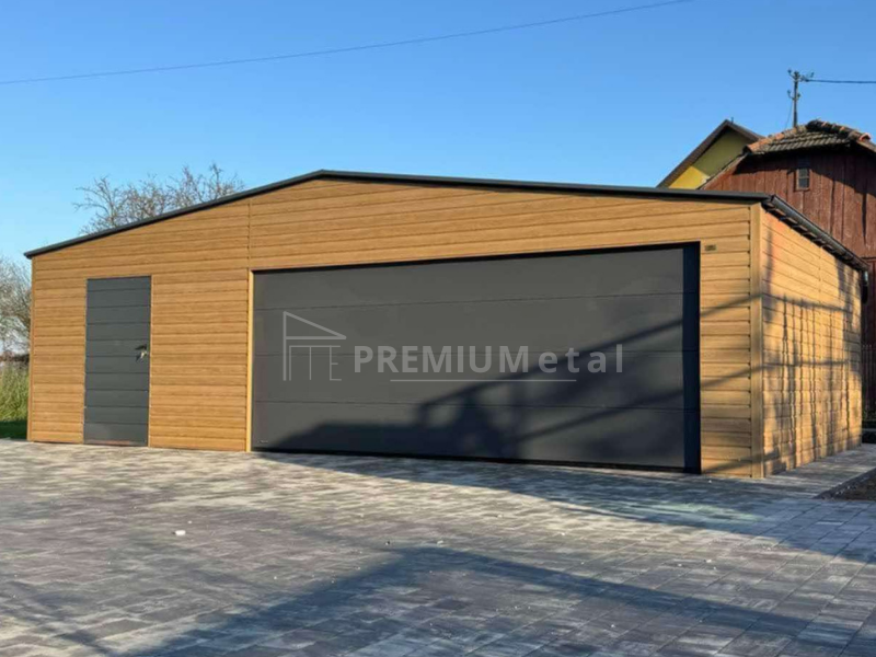 7 Plechová garáž 8m x 6m se sekční bránou ID 3 - Obrázek 1